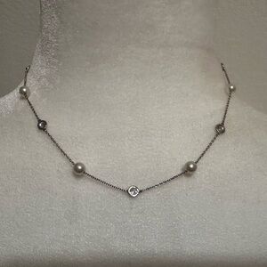 925 Elegant Silver Pearl Necklace
